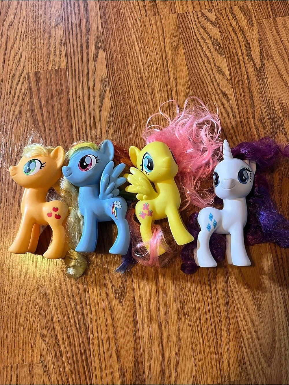 My Little Pony Figures 2016 Lot 4 Rainbow Dash Apple Jack Fluttershy Rarity 6"